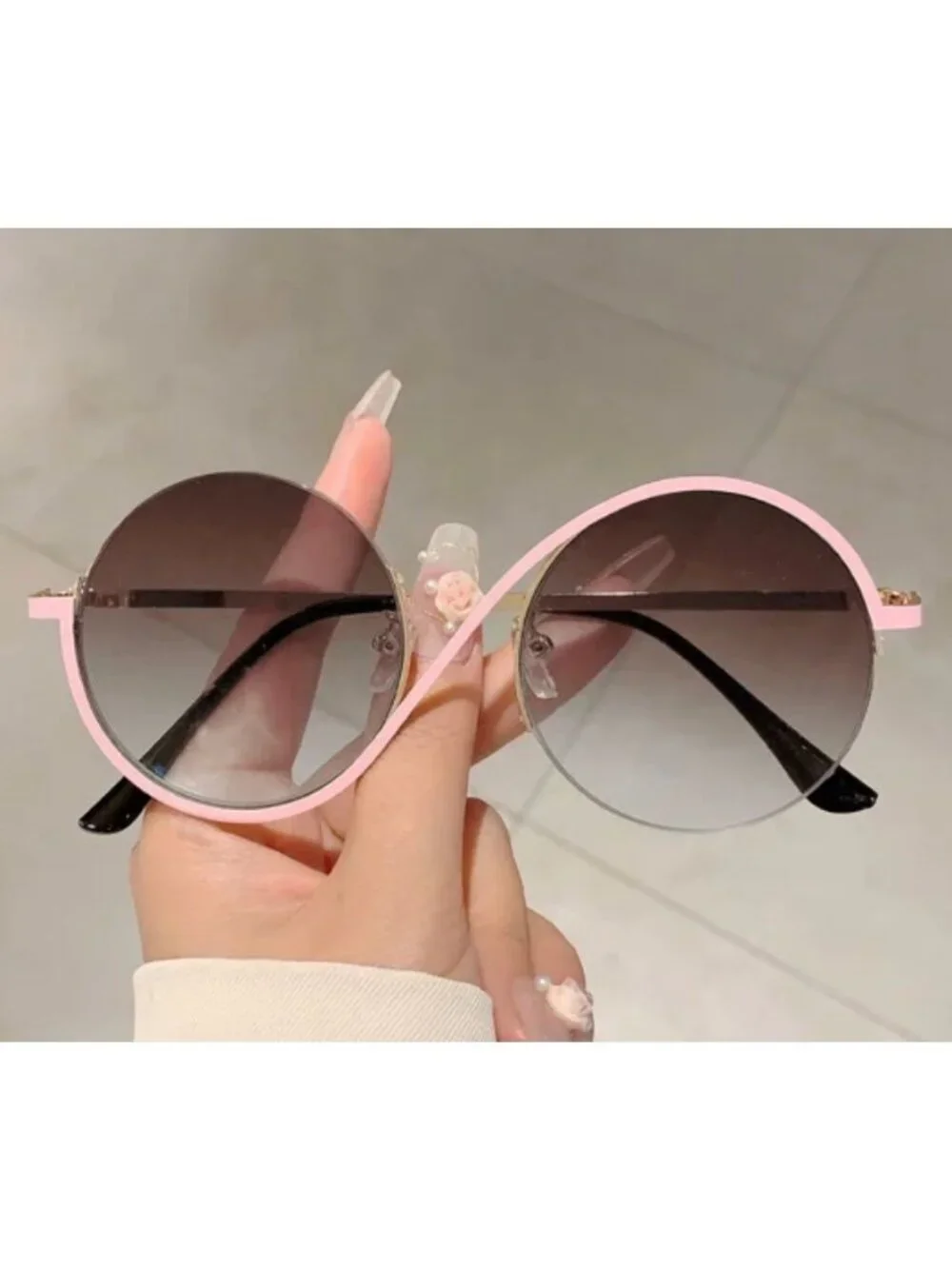 Round Oversized Gradient Grey/Pink Lenses Sunglasses Unique Frame Design UV Prot